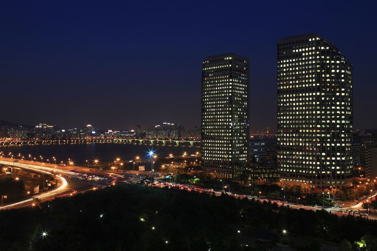La capital de Corea del Sur, Seúl, de noche
