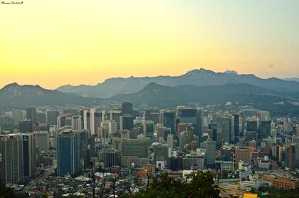 La capital surcoreana vista desde el monte "Namsan"