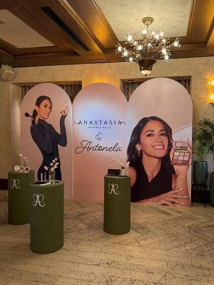 La cápsula de Antonela en la línea Anastasia Bevery Hills (Foto: Instagram/@antonelaroccuzzo)