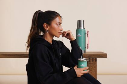 La cápsula incluye tres productos: el Quencher Protour, el termo Mate System y el mate clásico.