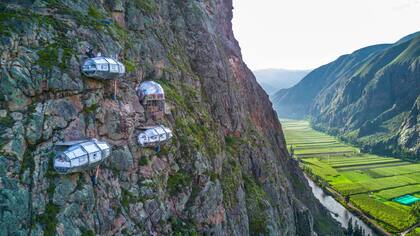 La cápsulas transparentes fueron instaladas a 400 metros del altura sobre la ladera de la montaña.
Gentileza Natura Vive.