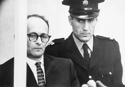 La captura en la Argentina del nazi Adolf Eichmann fue el primero de una serie de golpes que han hecho del Mossad una agencia temida