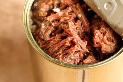 La carne vacuna es otro de los alimentos que ayuda a generar esta proteína