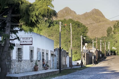 La Carolina, en la provincia de San Luis, fue fundado por la presencia de oro en el siglo XVIII.