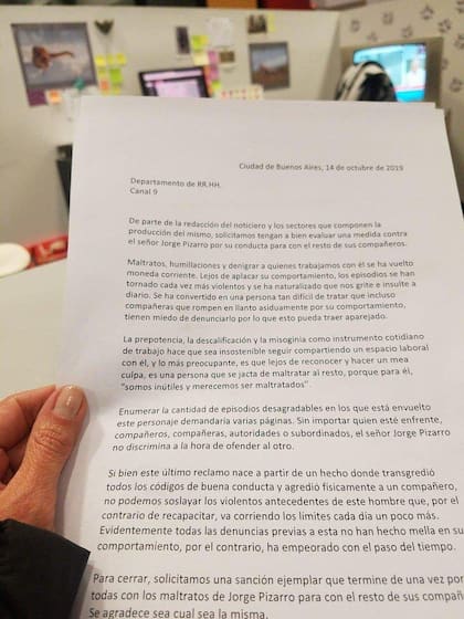 La carta escrita por los trabajadores del noticiero de Canal 9.
