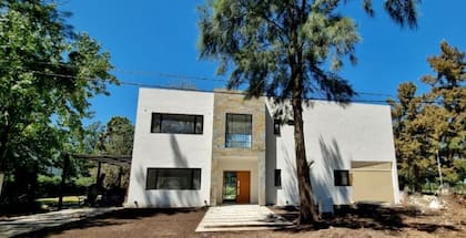 La casa aún no tiene terminado el parque