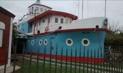 La casa-barco Irupé, en San NIcolás