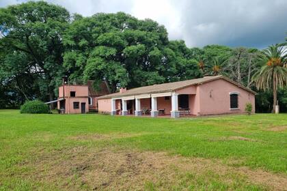 La casa de 120 años en el campo de José Posse