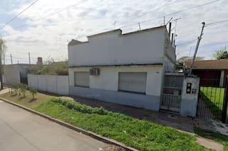 Entraron a robar en su casa, forcejeó con los asaltantes y la mataron de un balazo