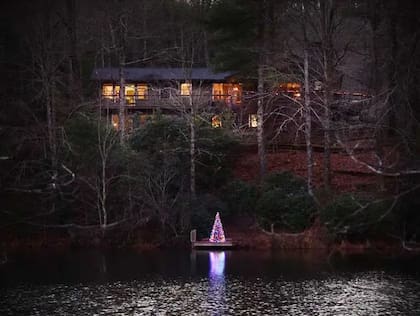 La casa de Chuck y Daphne en las montañas Blue Ridge, en Carolina del Norte