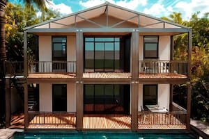 La casa de dos pisos de Amazon cuesta menos de 21.000 dólares (Amazon)