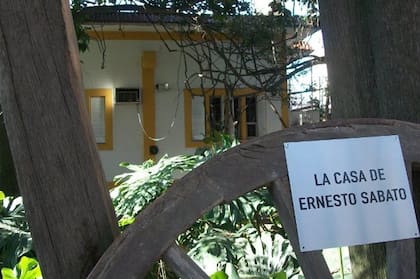 La casa museo de Ernesto Sabato se puede visitar los sábados y ofrece, también, un recorrido virtual por Internet