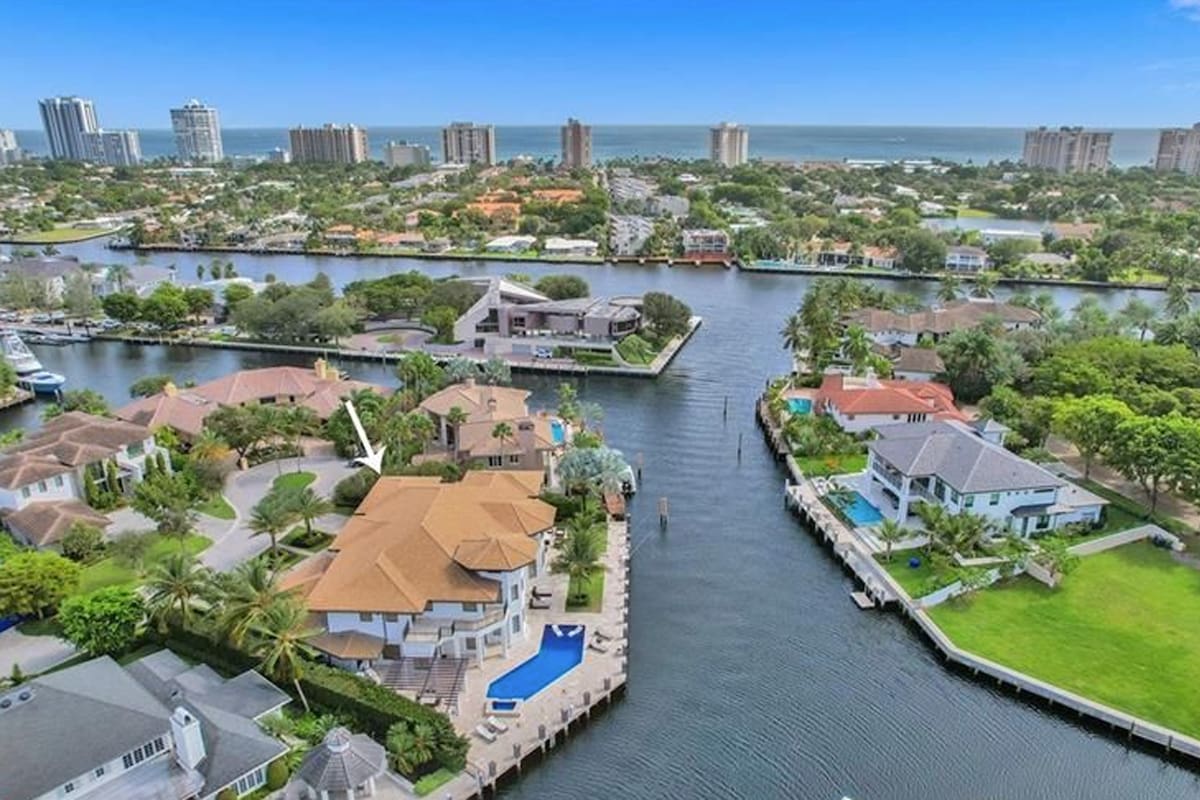 La casa de Messi en la "Venecia americana"