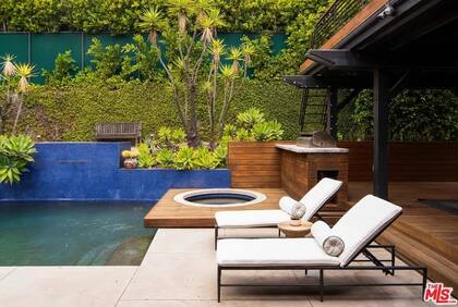 La casa de Rachel McAdams tiene una pileta y un spa