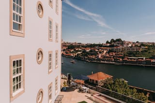 Un hotel restauró la antigua casa de veraneo de la mujer que cambió la historia del vino portugués