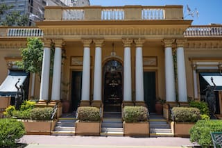 La quinta familiar que se convirtió en club y "corazón" de uno de los barrios más distinguidos de Buenos Aires