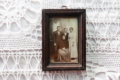 La Casa del Fundador tiene fotos que recuerdan a los primeros en llegar.