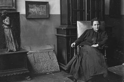 La casa en París de Gertrude Stein era un punto de encuentro de artistas y escritores cubistas y experimentales. (Photo by Jewish Chronicle/Heritage Images/Getty Images)
