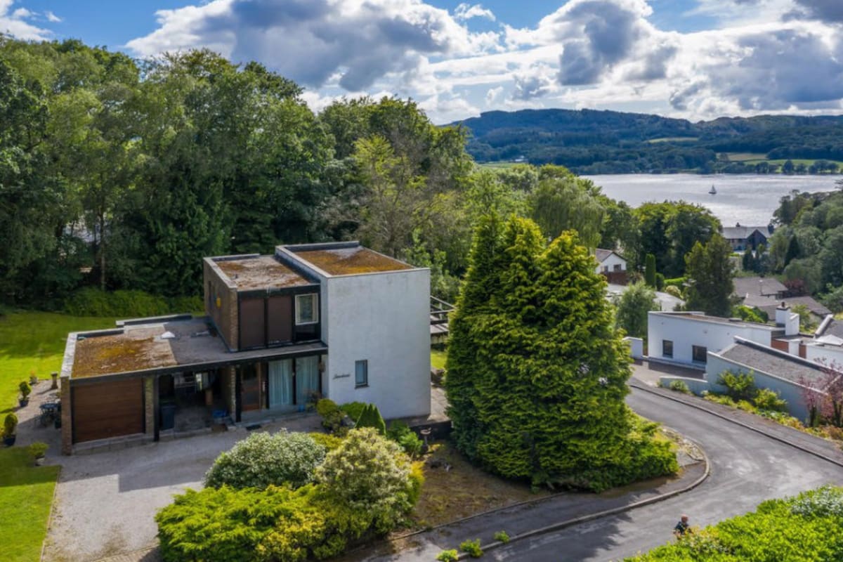 La casa está intacta por dentro y por fuera, según califican los expertos, "es un exceso de delicia de la época" Foto: Mattews Benjamin