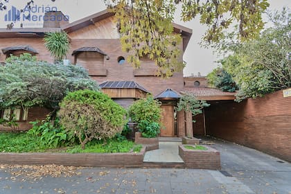 La casa está ubicada en Cantilo al 4400, en Villa Devoto