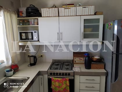 La cocina, integrada al living