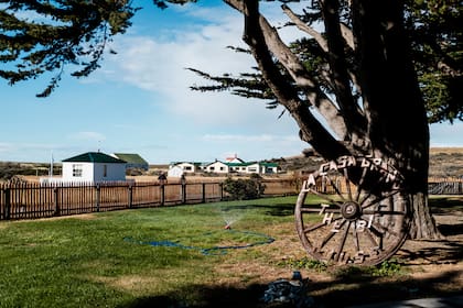 "La Casa Grande", el nombre de la primera casa que formó la estancia, donde se recibe a los viajeros.