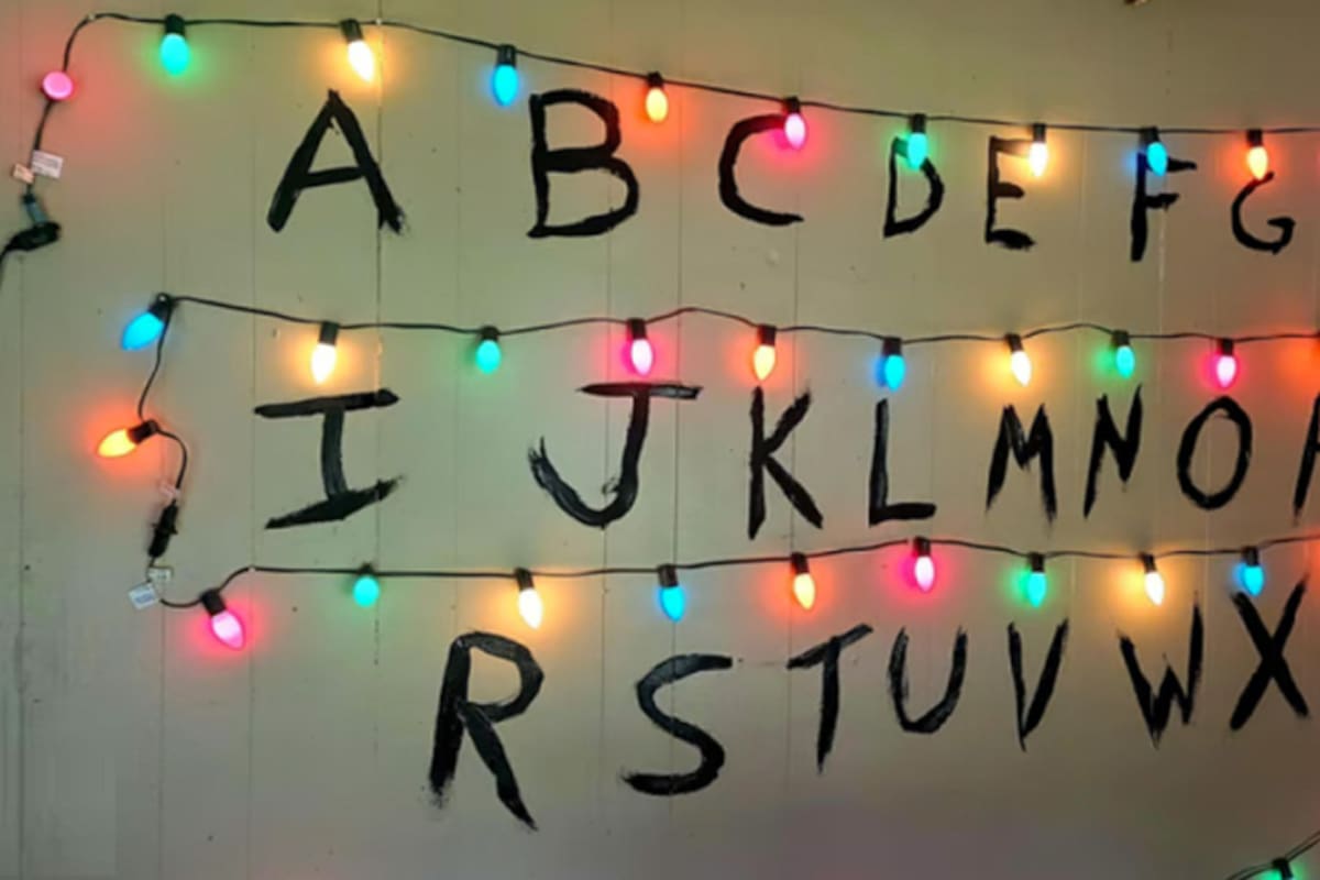 La casa original de la familia Byers, donde en la serie vive Joyce (Winona Ryder) junto a sus dos hijos Will y Jonathan, está en venta