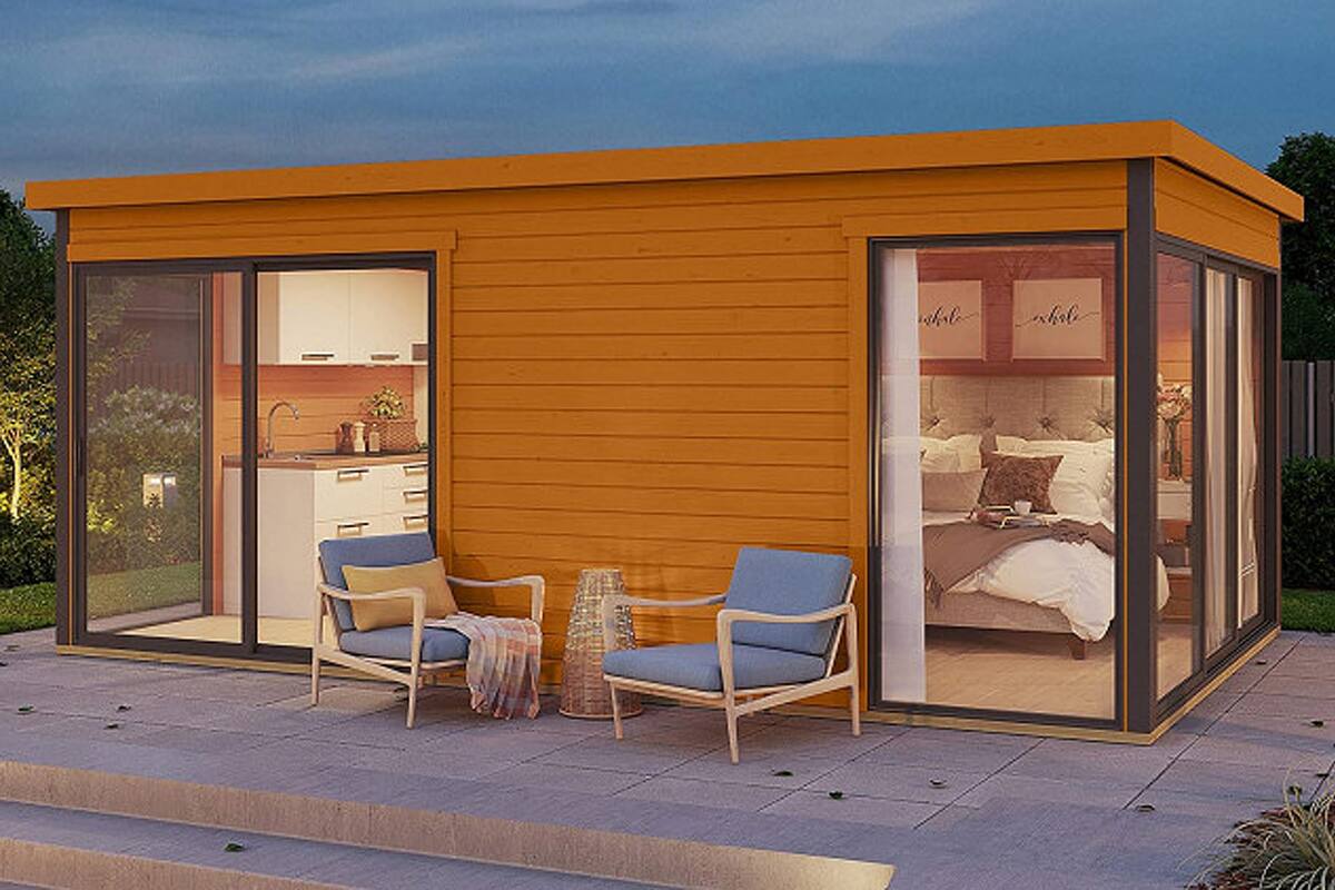 La casa prefabricada tiene 17 m2 y se monta en dos días. Dispone de dos habitaciones, cocina y baño. Además, el cliente puede elegir la distribución