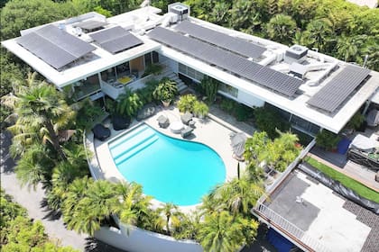 La casa que Brad Pitt le vendió a Austin Butler en el barrio Los Feliz por 5.2 millones de dólares