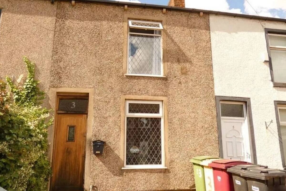 La casa que compró una joven por menos de 200.000 dólares y que transformó rotundamente (foto: manchestereveningnews.co.uk)