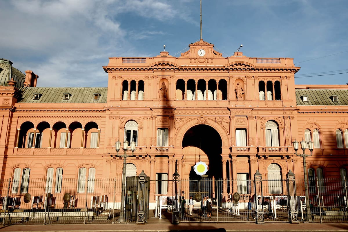 La Casa Rosada relativizó los reclamos y respaldó a Bullrich