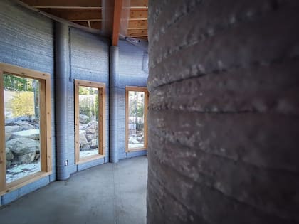 La casa se imprimió en capas, observables en las líneas de sus paredes