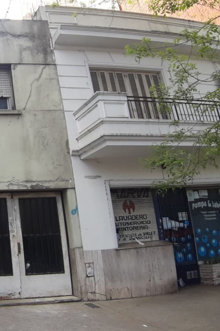 La casona de Núñez que inquieta a los vecinos
