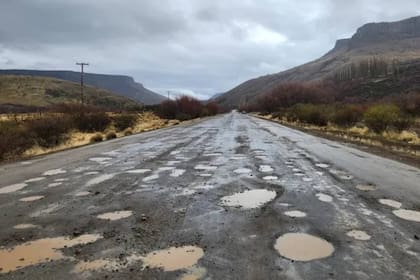 La casta de la obra pública no se ha inmutado, mientras que las rutas están prácticamente abandonadas