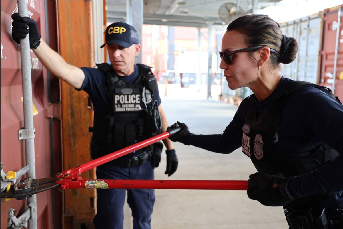 La CBP interceptó un contenedor con carga en el Puerto de San Juan, Puerto Rico