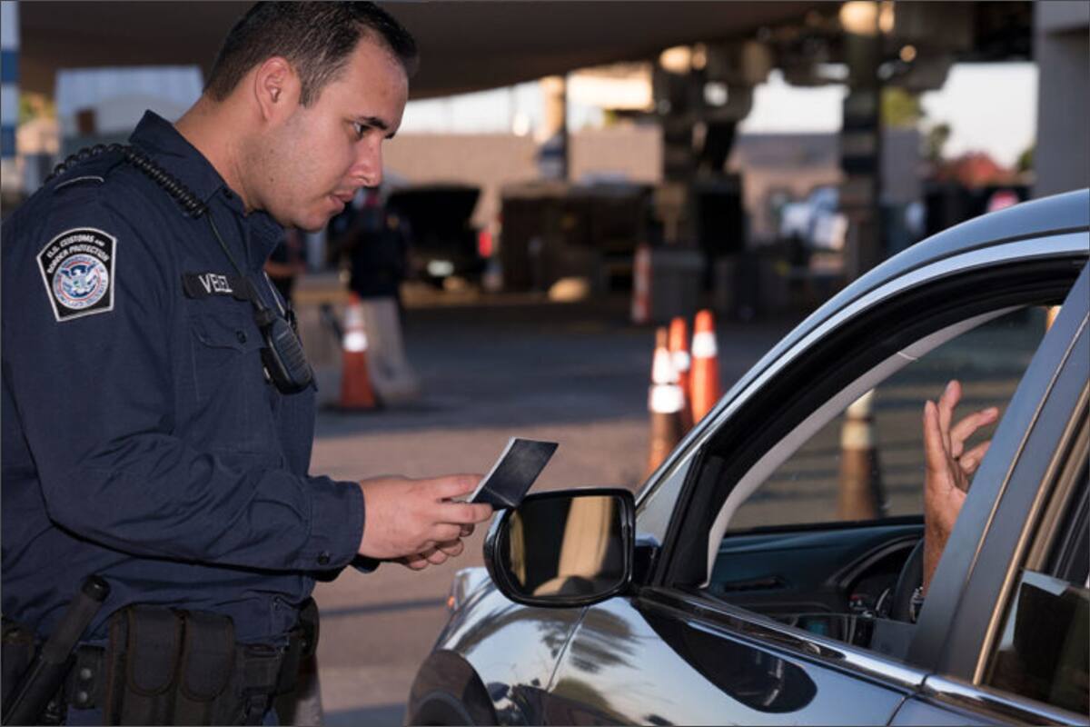 La CBP llevó a cabo un reciente control bajo la Operación Bear Cave en las carreteras interestatales 90 y 81 en las cercanías de Syracuse, Nueva York