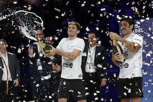 La celebración de Franco Stupaczuk y Pablo Lima, los ganadores del Mendoza Premier Pádel