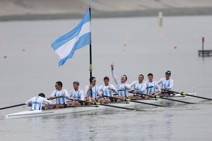 La celebración de los remeros argentinos, en Lima.