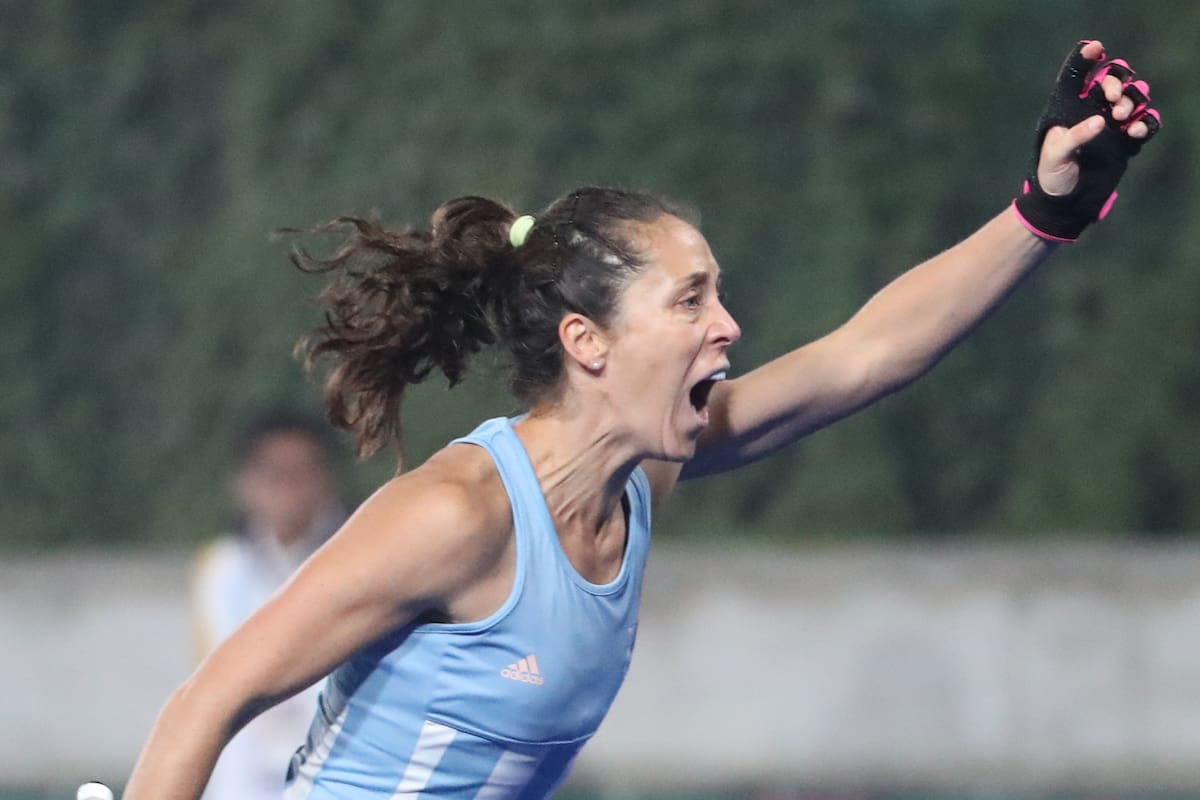 La celebración de Silvina D´Elía, autora de dos goles en la final ante Canadá. Las Leonas ganaron la medalla dorada en los Juegos Panamericanos.