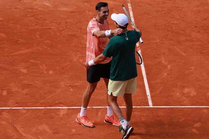 La celebración entre Granollers y Zeballos, que buscan ganar un título de Grand Slam por primera vez