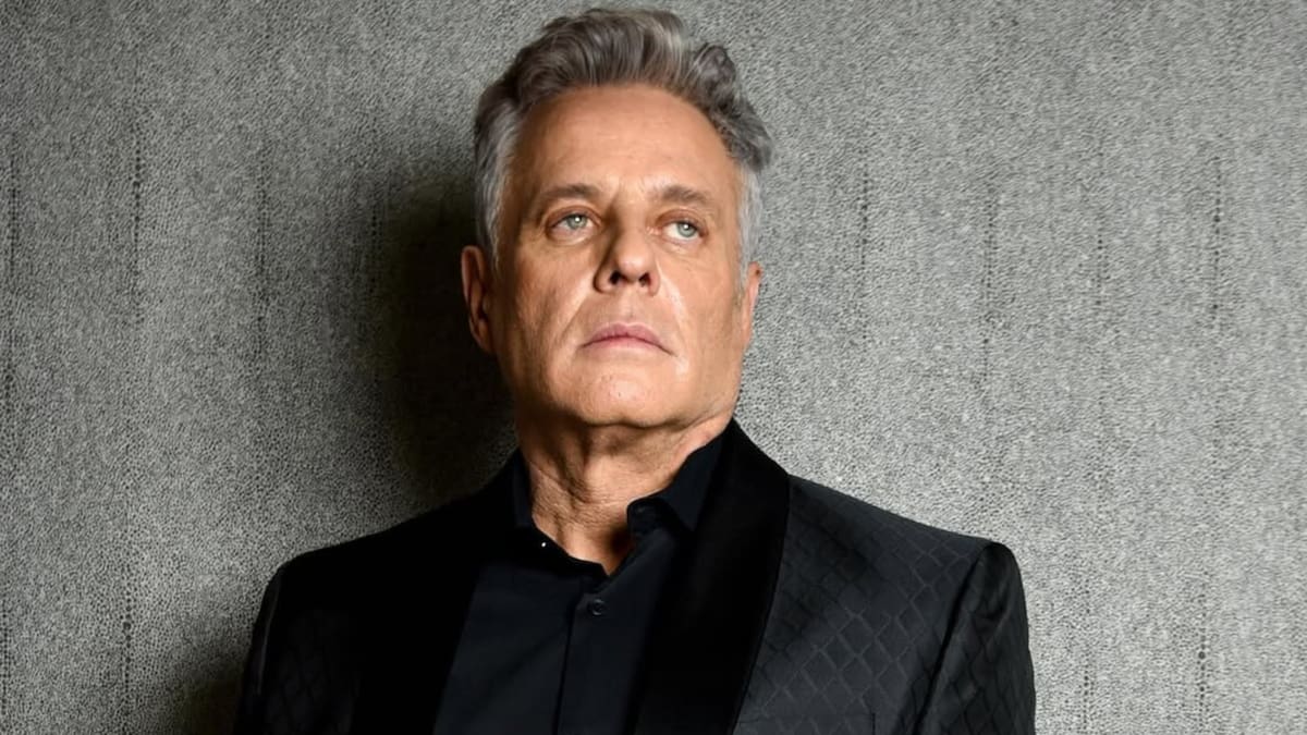 Nació en EE.UU., pero alcanzó la fama en México como estrella de Televisa: el show que lo enfrentó a una tragedia - LA NACION