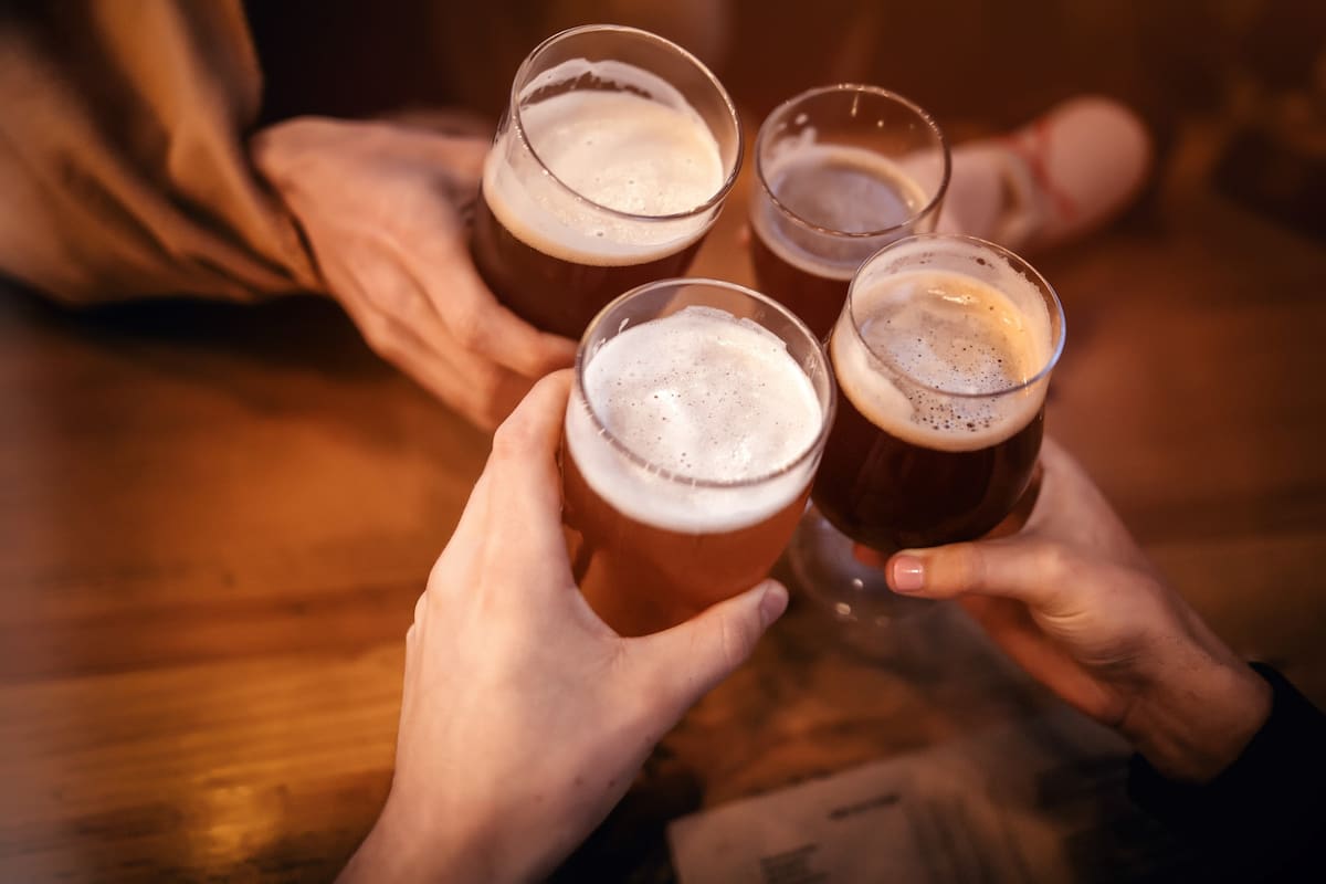 La cerveza es una de las bebidas más consumidas del mundo, pero debe hacerse responsablemente