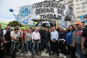La CGT logró un nuevo triunfo en la justicia laboral para frenar un DNU de Milei