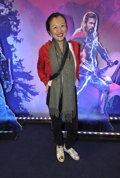La chef Karina Gao también disfrutó de la avant premier de Thor: amor y trueno