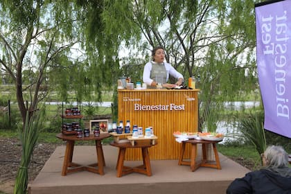La chef Titi Siegrist dio tips de alimentación saludable by DAHI