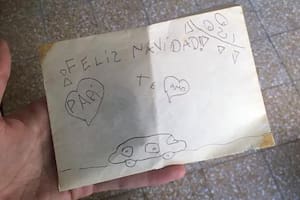 La chica compartió en sus redes sociales la carta que le hizo a su padre cuando tenía cinco años