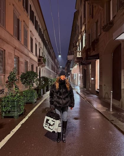 La China Suárez con la cartera Hermès (Foto: Instagram/@mauroicardi)