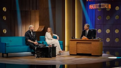 Rada reveló que durante la entrevista, Suárez necesitó poder ver a Icardi en todo momento