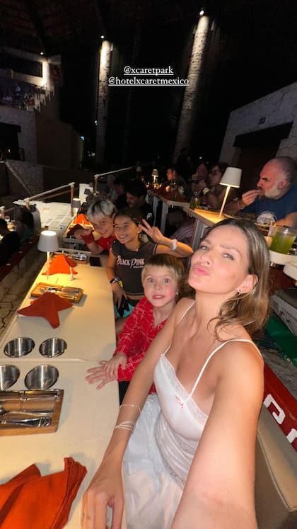 La China Suárez organizó unas vacaciones familiares en México