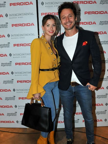 La China Suárez y Benjamín Vicuña, inseparables y con un look muy chic